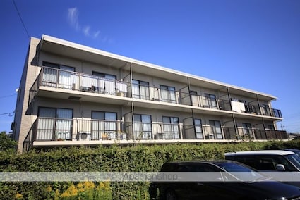 シャムロック弐番館[3LDK/63.8m2]の外観1