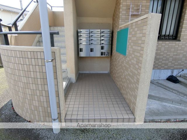 アプリコットの玄関写真