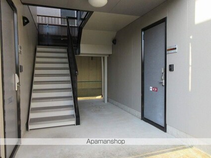 タウンコート・エミ[1LDK/35m2]のエントランス