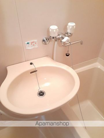 シャトレ仲の内装写真