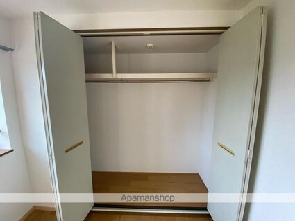ニューエルディム小田[2LDK/56.1m2]の収納