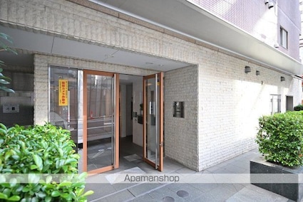 東京都新宿区四谷４丁目[1K/21.02m2]のエントランス