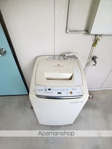 広栄荘7棟の内装写真