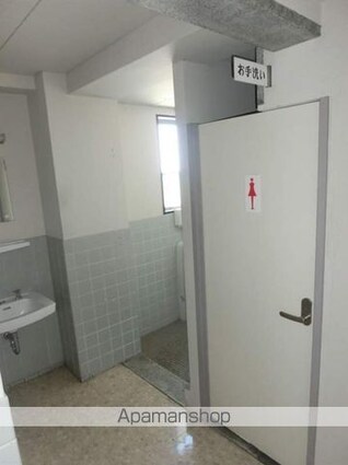 和歌山県和歌山市西旅籠町[事務所/23.97m2]の共用部8