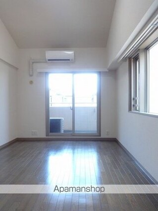 西葛西ガーデンハウス[1K/25.11m2]のリビング・居間