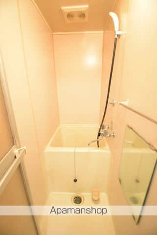 新都ハイツIの内装写真