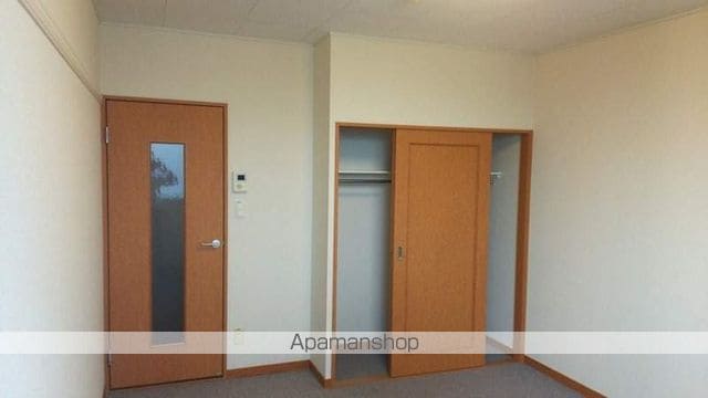 レオパレスランド諸岡の内装写真