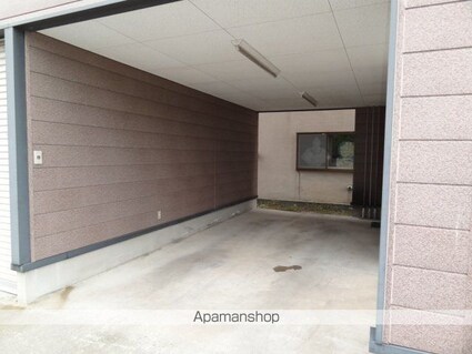 城東小山内住宅[1LDK/56.98m2]の外観2