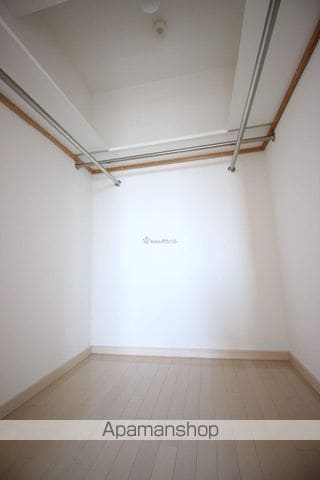 フラットリア春日の内装写真