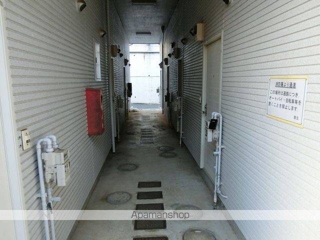 小田急電鉄小田原線 愛甲石田駅 徒歩4分 2階建 築35年の内装写真