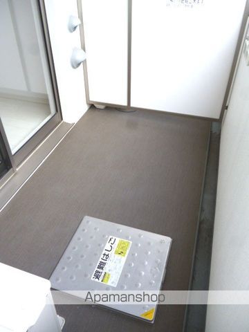 レジディア新大阪の内装写真