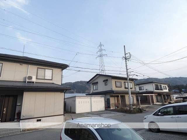 キングアンドクイーンの玄関写真