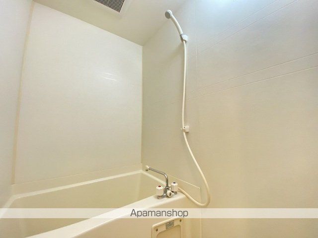 コンフォートベネフィス高宮4の内装写真