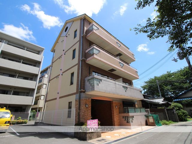 マンション桃の外観写真