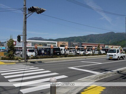 ベルヴューつかま[1R/29.25m2]の周辺2