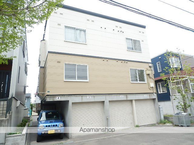 アーバン北郷の外観写真