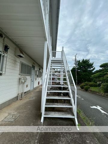 小倉ハイムB棟の玄関写真