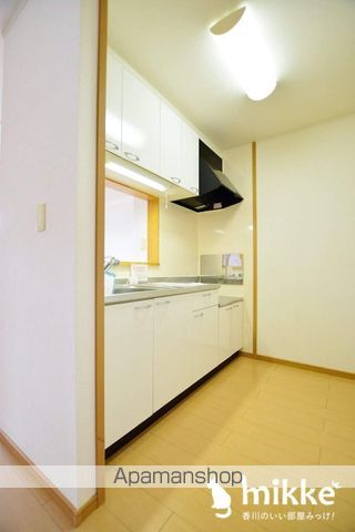 クリスタル Cの内装写真