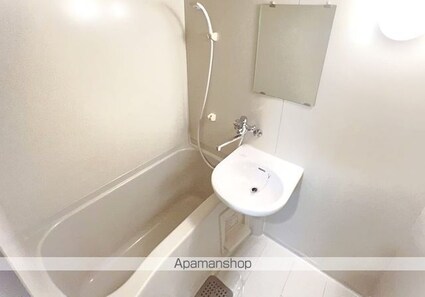 東京都中央区新川１丁目[1K/23.36m2]のバス