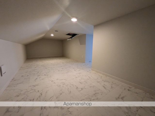 ベルリード吉岡上町Aの内装写真