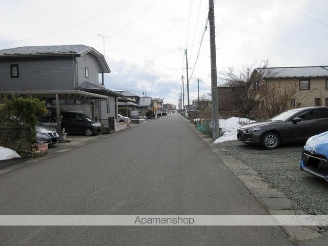 アドラシオンIIの周辺写真