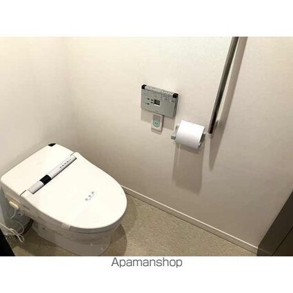 セントラルガーデン・レジデンスＡ棟[2LDK/75.28m2]のトイレ