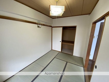 コートパレス[2K/35.1m2]の内装4