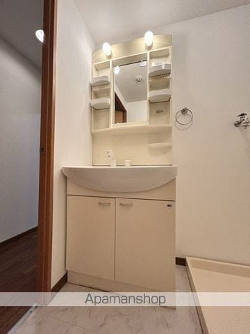 ISO GAI グランドエィワンAの内装写真