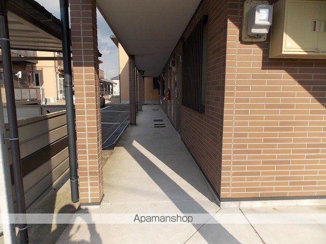 サンクレスト文津Bの玄関写真