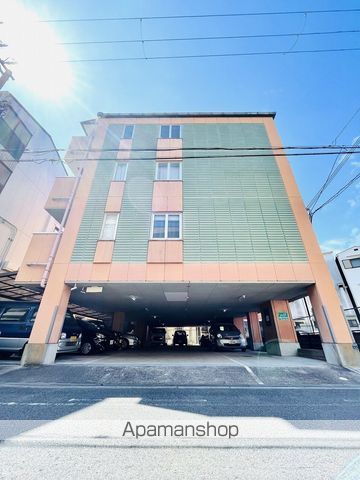 エタージュ中宮の外観写真