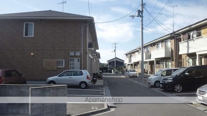 ローズコート阿部Ｃ・Ｄ棟[2LDK/50m2]の周辺9