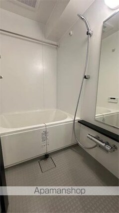 東京都三鷹市上連雀４丁目[2DK/44.83m2]のバス