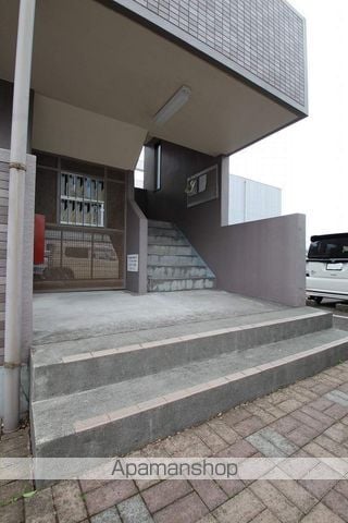 コンフォール富士の玄関写真