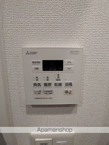 セレニテ本町東リアンの内装写真