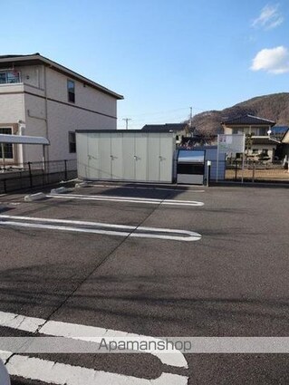 フェリスルミエール[2LDK/55.23m2]の駐車場