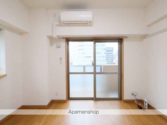 コスモナーレ千種の内装写真