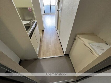 ラフィネ西荻[1R/18.17m2]の玄関2