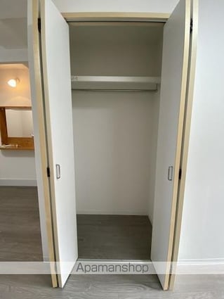 玉藻公園ハイツ２０１号[1R/42.82m2]の収納