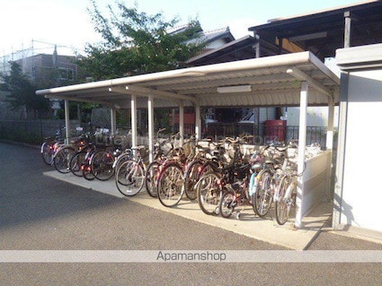 エルミナコート八日市[1LDK/54m2]の共用部2