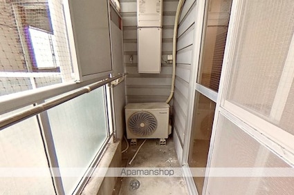 ハイツルネッサ楠[1R/19.8m2]のバルコニー