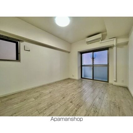 プラチナム[1K/30.63m2]の内装1