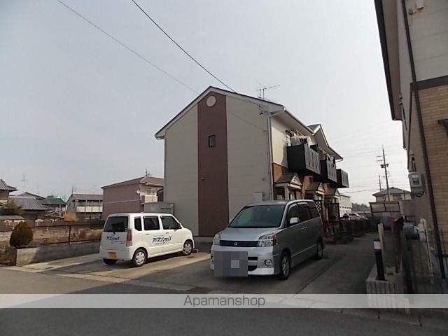 グラシア吉田の外観写真