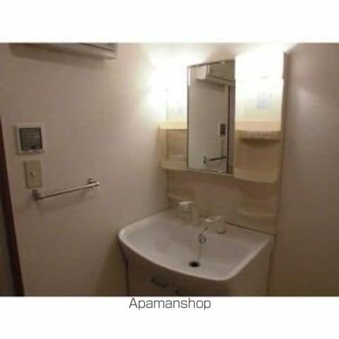 グランシャリオ覺王山の内装写真