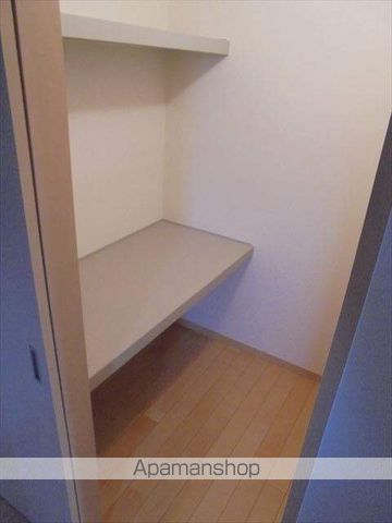 和歌山県和歌山市木ノ本[2LDK/63.44m2]の収納