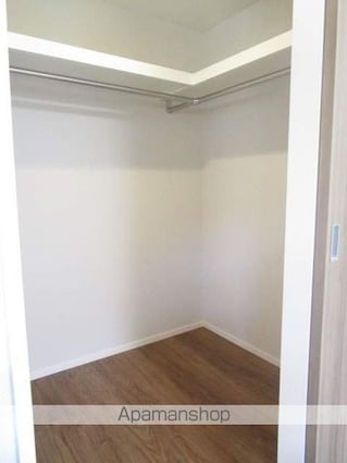 Ｗｅａｖｅ　Ｐｌａｃｅ　Ｈｉｇａｓｈｉｋｏｅｎｊｉ[1LDK/37.27m2]の収納