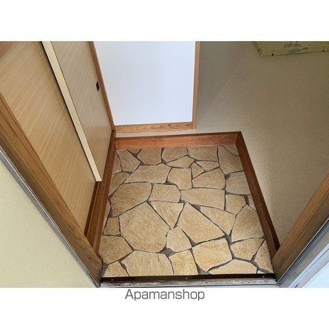 ハピネス荒楯の内装写真