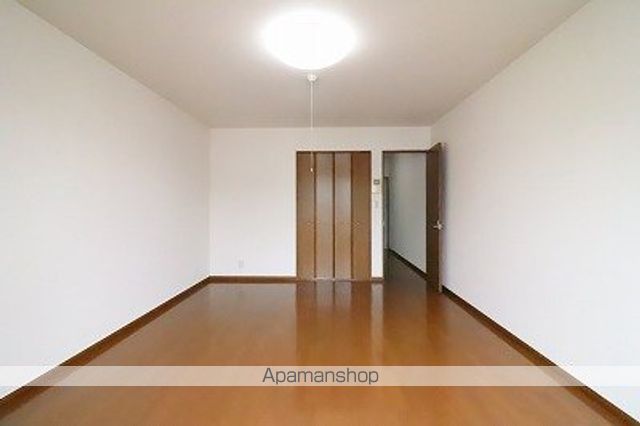 アムール 中原の内装写真