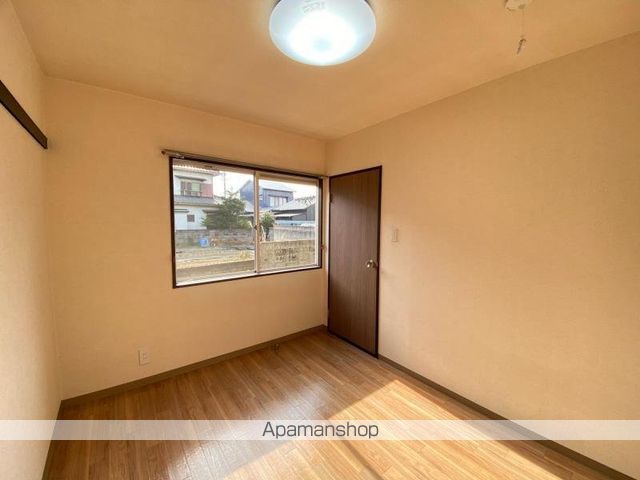 屋島フレグランスの内装写真
