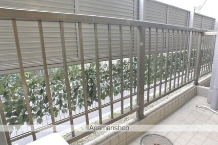 三軒茶屋マンション[1K/28m2]のエントランス