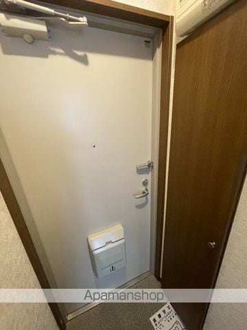 アンプルール フェール YAHAGIの内装写真